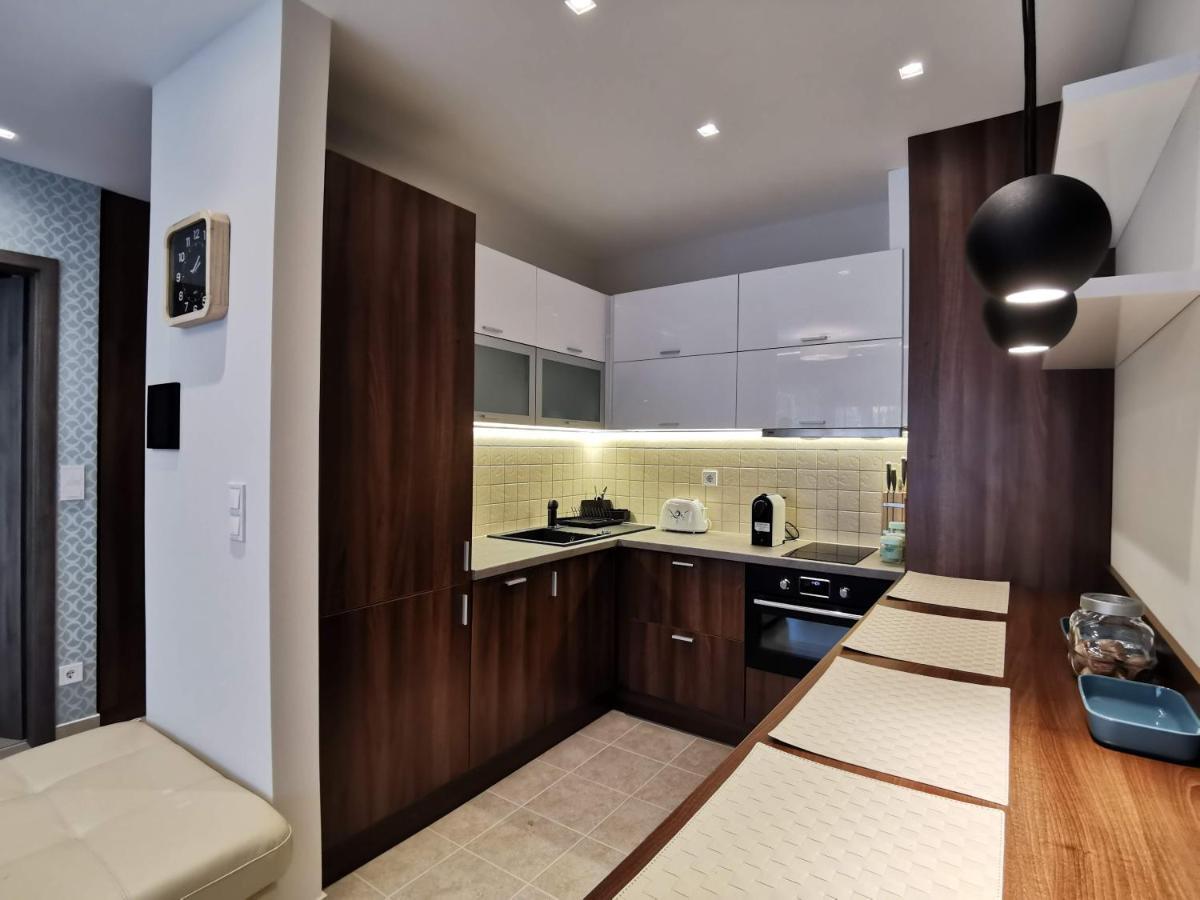 Luna Apartment Будапеща Екстериор снимка